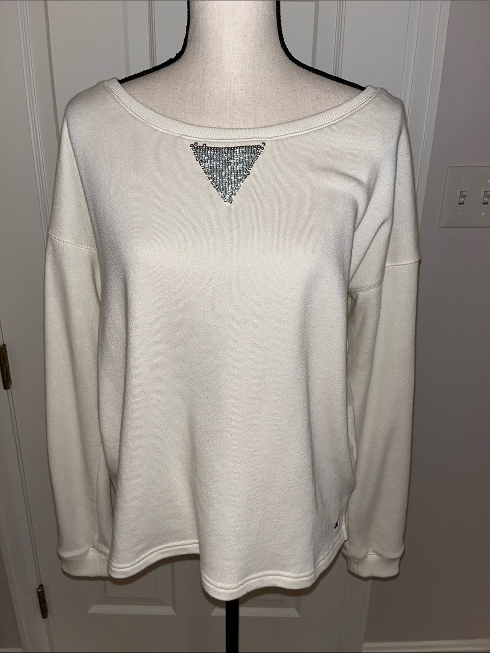 Tommy Hilfiger Embellished Sweatshirt- size Large